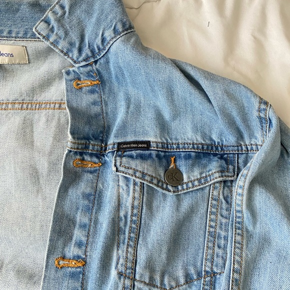 Calvin Klein • Jean Jacket - Picture 5 of 7